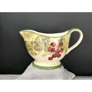 WCL Tuscany Style Gravy Boat 60s/70s Leaves Grapes Country Tuscany Core